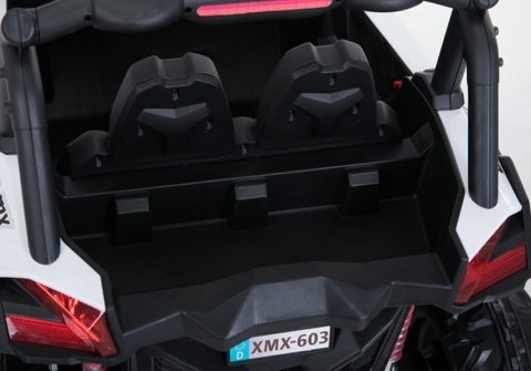 Auto na Akumulator XMX603 z MP4 Czerwony Auto na Akumulator XMX603 z MP4 Czerwony