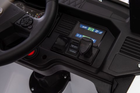 Auto Na Akumulator Scania 500R HL698 Białe 4x4 Auto Na Akumulator Scania 500R HL698 Białe 4x4