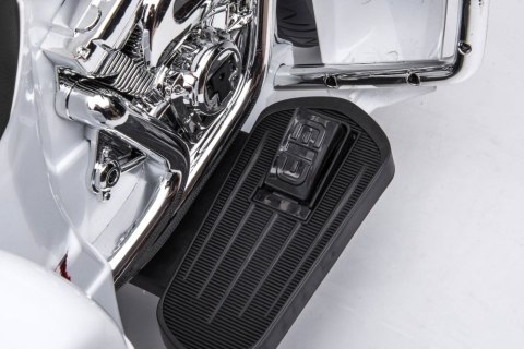 Motor Na Akumulator Trójkołowy Goldwing Biały Motor Na Akumulator Trójkołowy Goldwing Biały