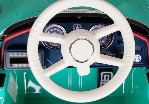 Auto na Akumulator BMW Retro Zielone Lakierowane Auto na Akumulator BMW Retro Zielone Lakierowane