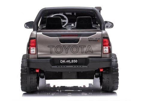 Auto na Akumulator Toyota Hilux Srebrny Lakierowany Auto na Akumulator Toyota Hilux Srebrny Lakierowany