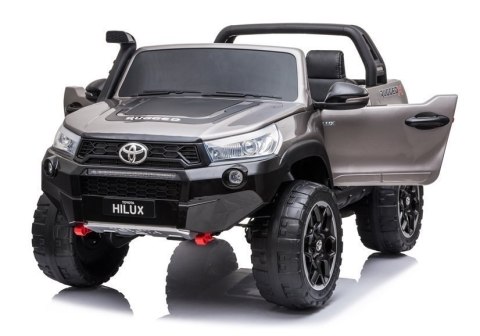 Auto na Akumulator Toyota Hilux Srebrny Lakierowany Auto na Akumulator Toyota Hilux Srebrny Lakierowany